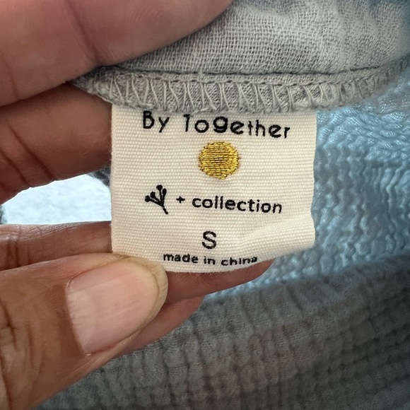 By Together Babydoll Pocket Shirt Size Small - Picture 9 of 10